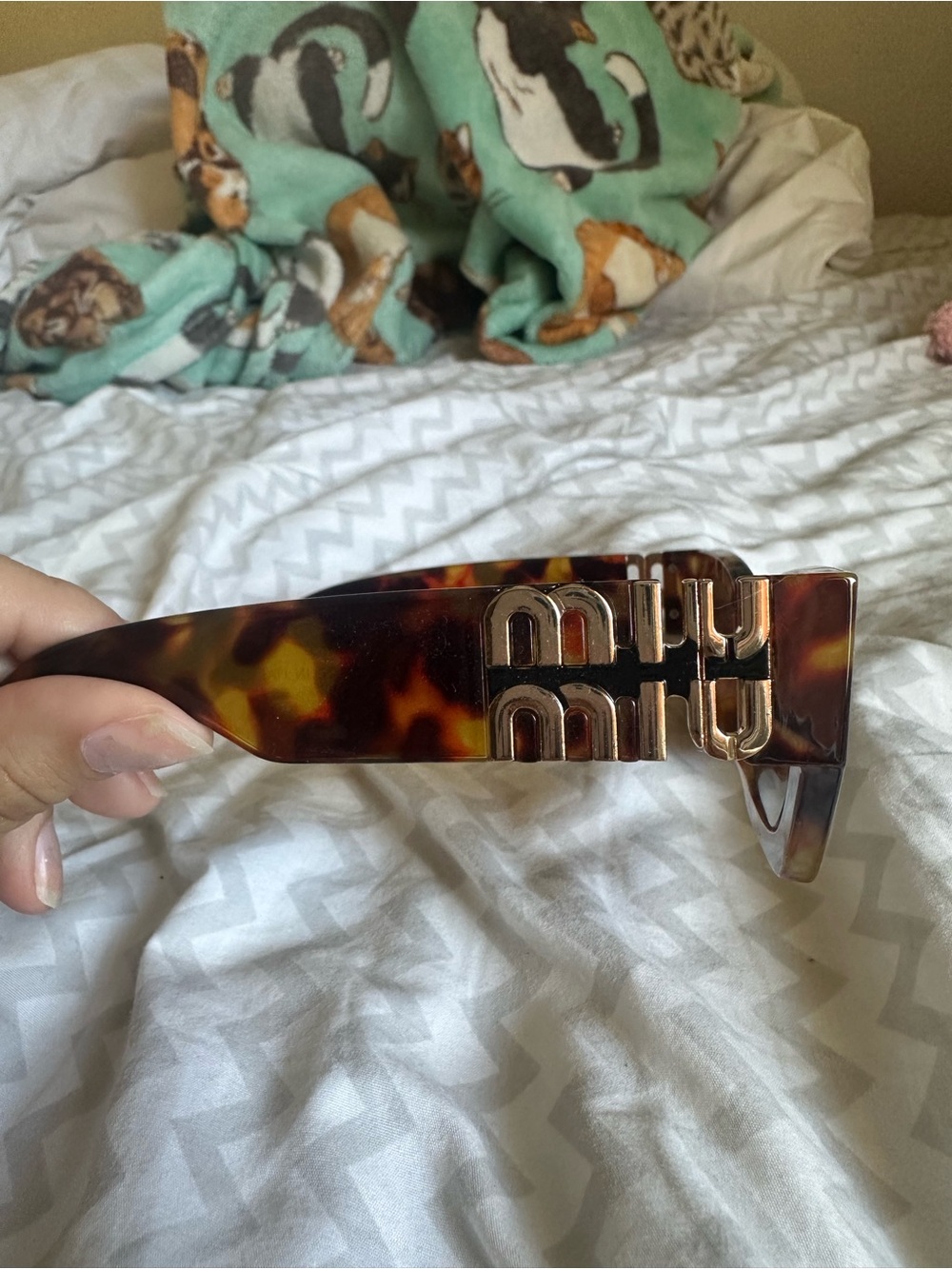 Miu Miu Tortoiseshell Sunglass Arm with Gold Logo Accent *n0t @uthen tic